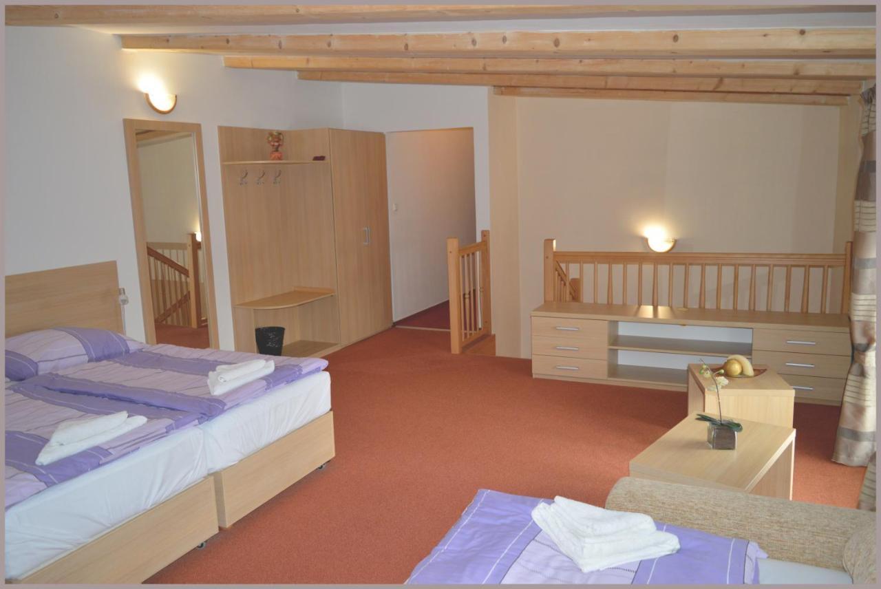 Apartmany Tiva Ostrava Exterior foto
