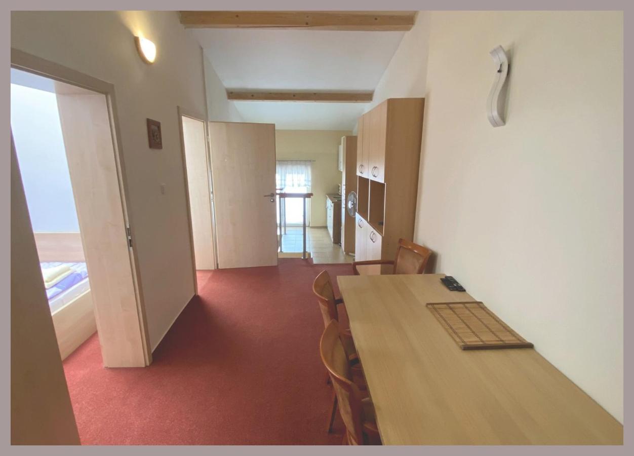 Apartmany Tiva Ostrava Exterior foto